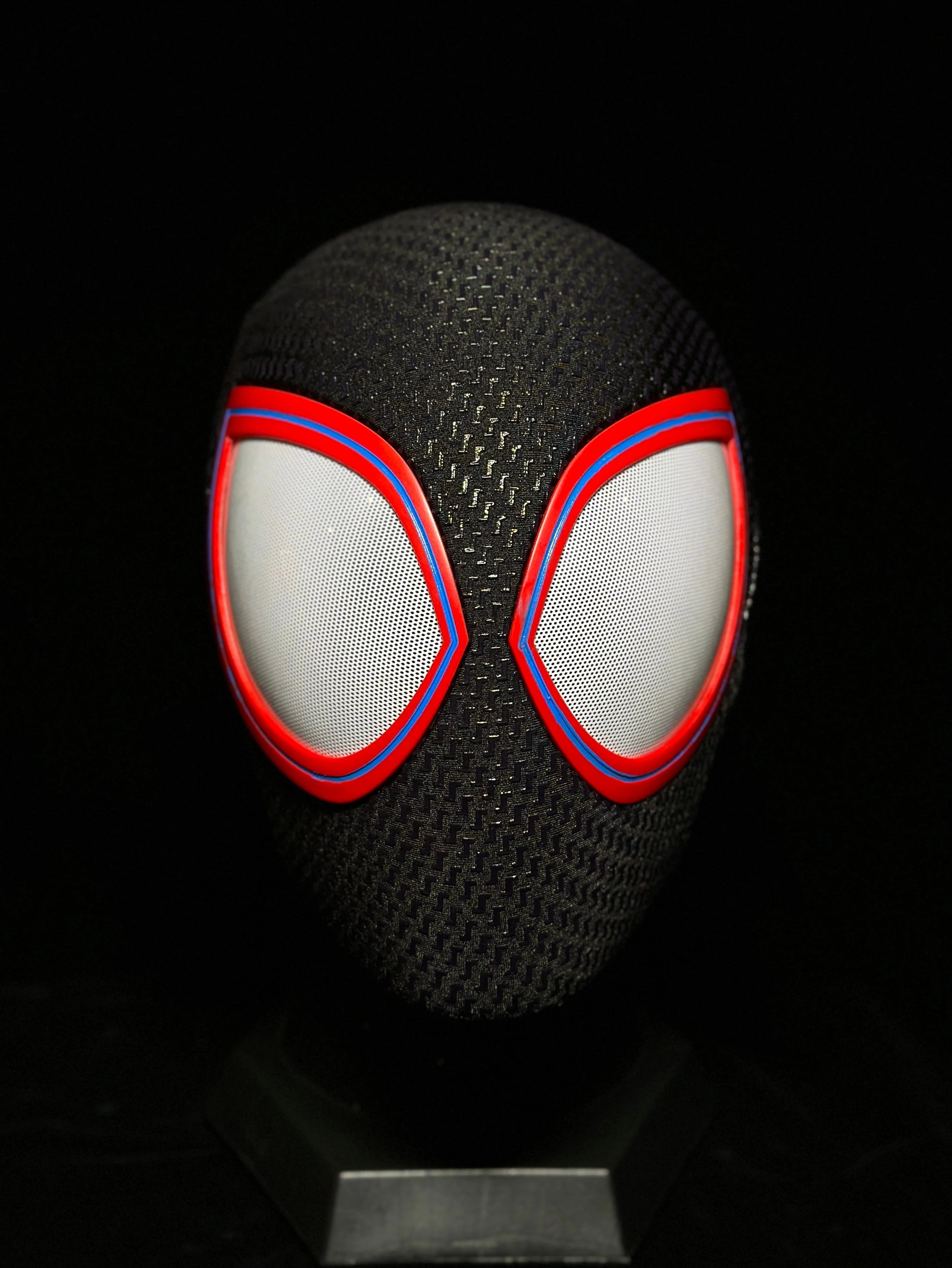 VIP PRO Black-Red Mask With Face Shell (Big Lenses)